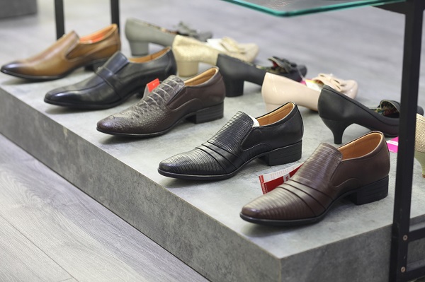 Top 10 công ty sản xuất giày da lớn hàng đầu tại Việt Nam